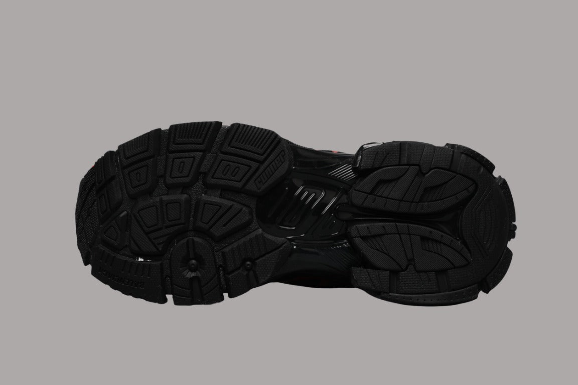 BLCG Runner Black Red Graffiti